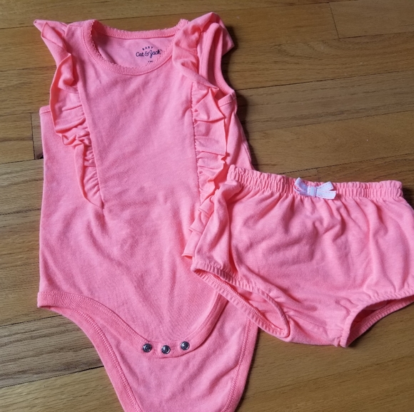 Summer Rompers - Picture 3 of 15